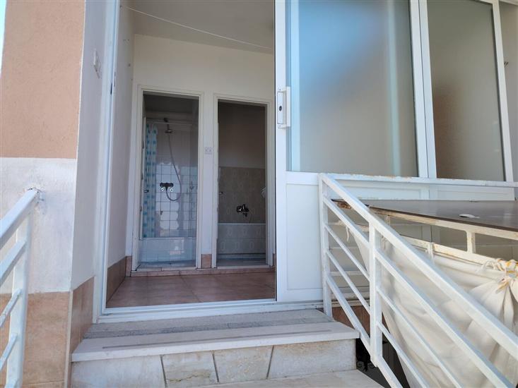 Apartment A3, for 5 persons