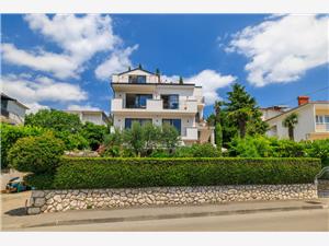 Apartments Rak Dramalj (Crikvenica), Size 65.00 m2, Airline distance to the sea 200 m