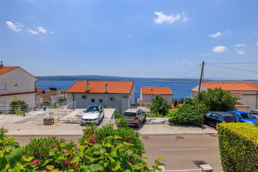 Apartment A1, for 6 persons