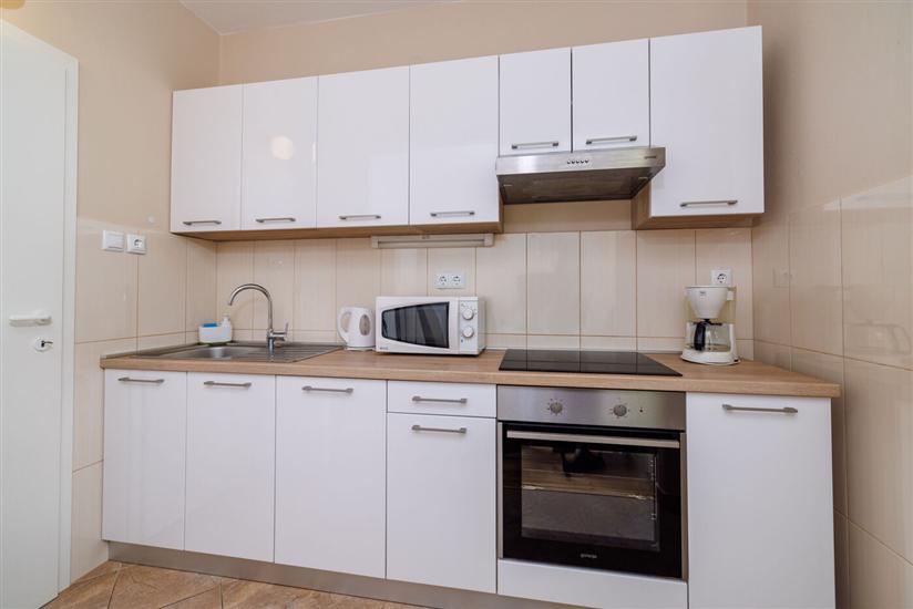 Apartment A1, for 6 persons