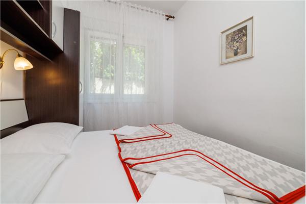 Apartment A1, for 6 persons