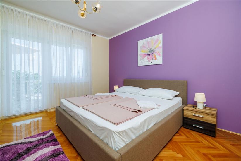 Apartment A1, for 6 persons