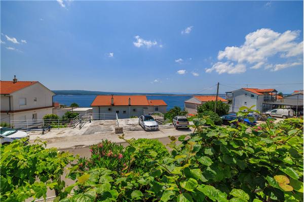 Apartment A1, for 6 persons