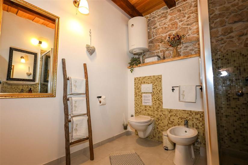 House K1, for 8 persons