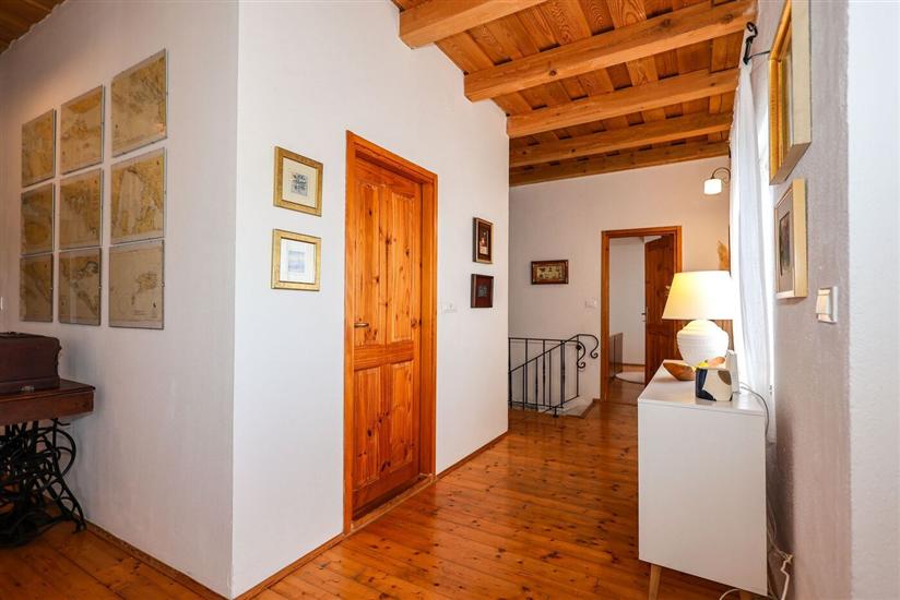 House K1, for 8 persons