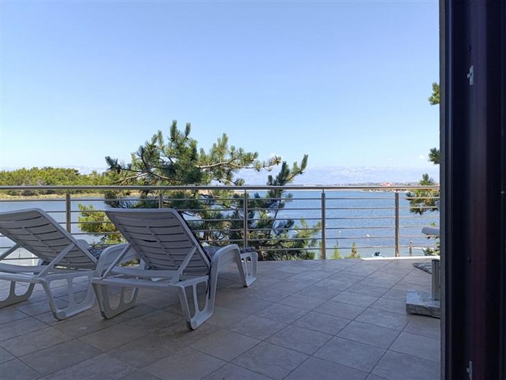 Apartment A2, for 4 persons