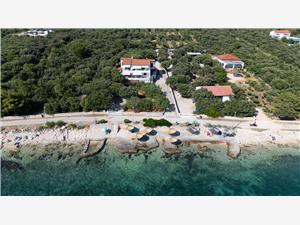 Apartment UGA Mandre - island Pag, Size 52.00 m2, Airline distance to the sea 20 m, Airline distance to town centre 700 m