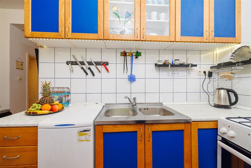 Apartment A2, for 3 persons