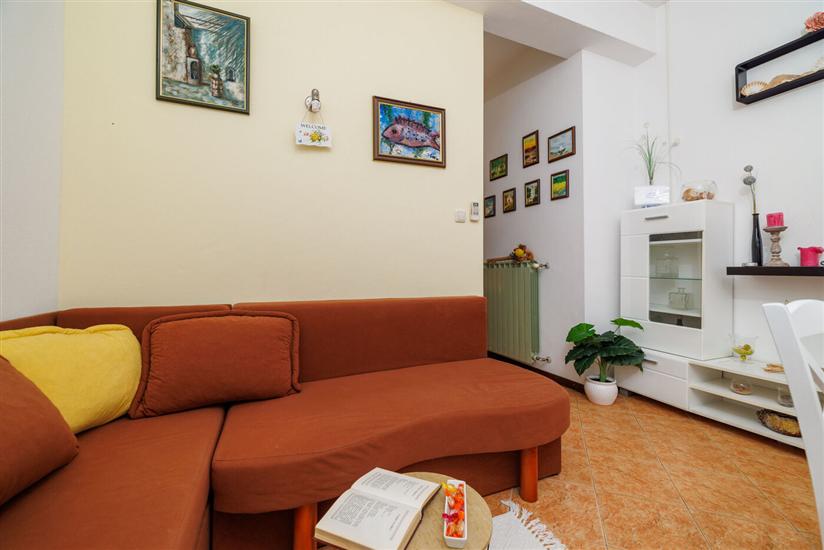 Apartment A1, for 3 persons