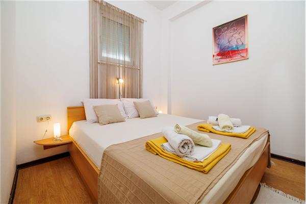 Apartment A1, for 3 persons