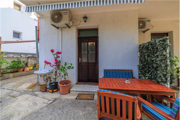 Apartment A1, for 3 persons