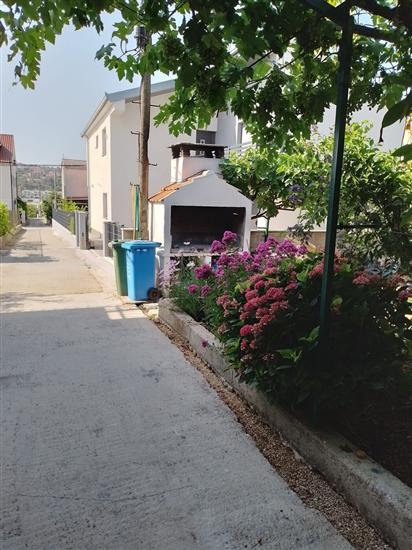 Apartment A2, for 6 persons