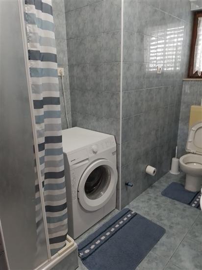 Apartment A1, for 6 persons