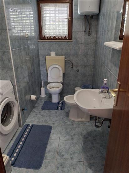 Apartment A1, for 6 persons