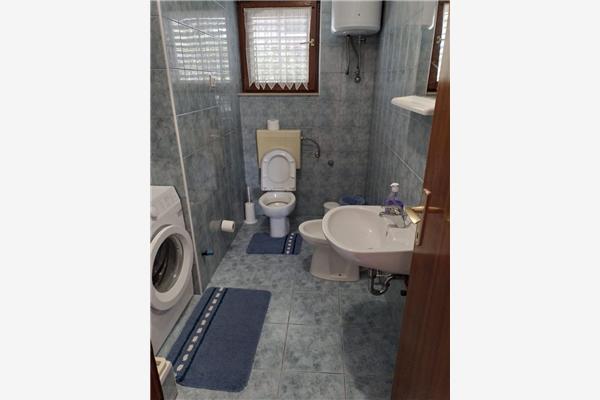 Apartment A1, for 6 persons