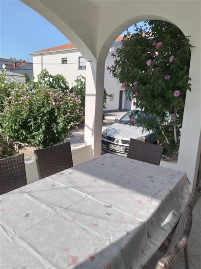 Apartment A1, for 6 persons