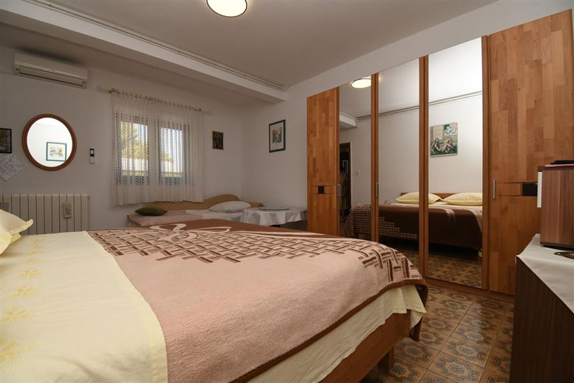 Apartment A1, for 3 persons