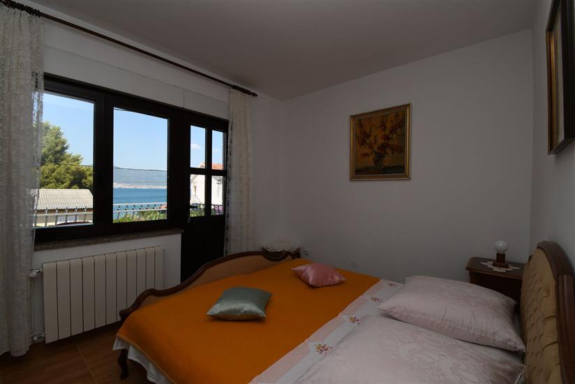 Apartment A2, for 10 persons