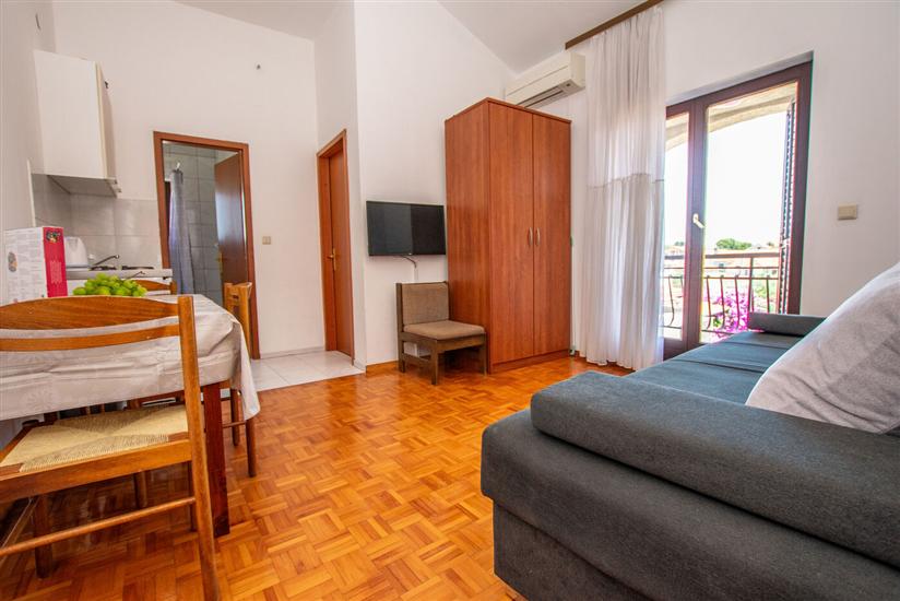 Apartment A3, for 5 persons