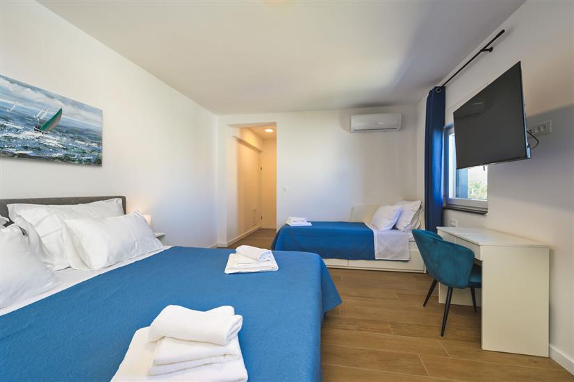 House K1, for 8 persons