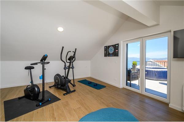 House K1, for 8 persons