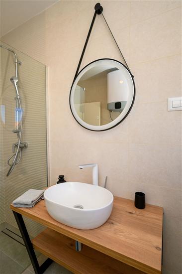 House K1, for 8 persons