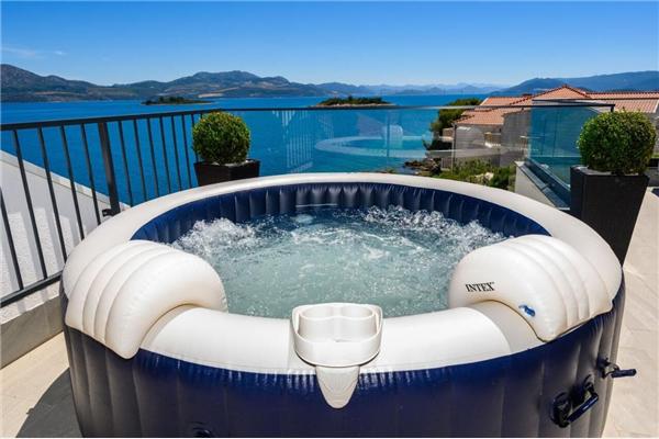 House K1, for 8 persons