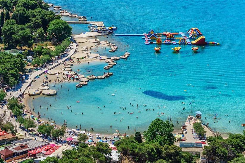 Apartmaji Katka near Blue beach