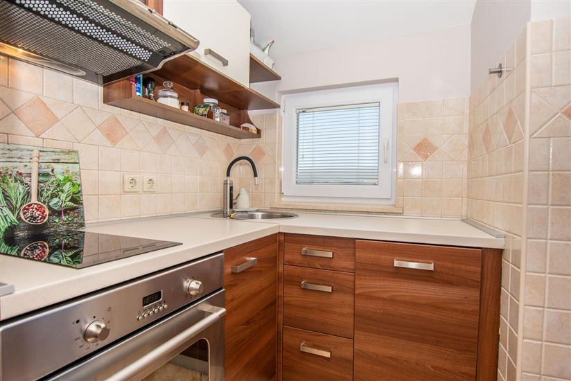 Apartment A4, for 3 persons