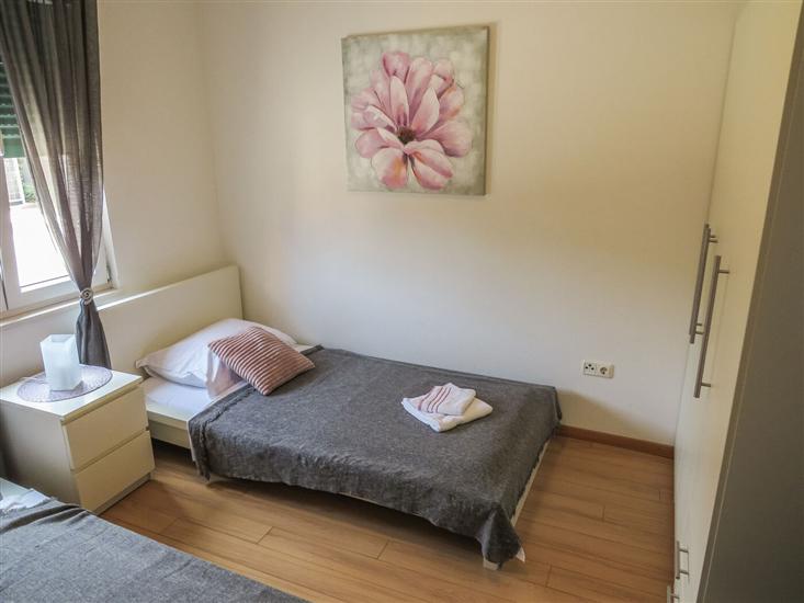 Apartment A2, for 4 persons