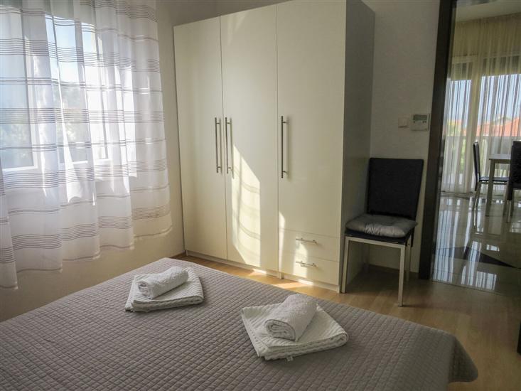 Apartment A4, for 4 persons