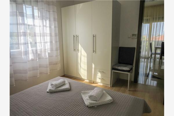 Apartment A4, for 4 persons