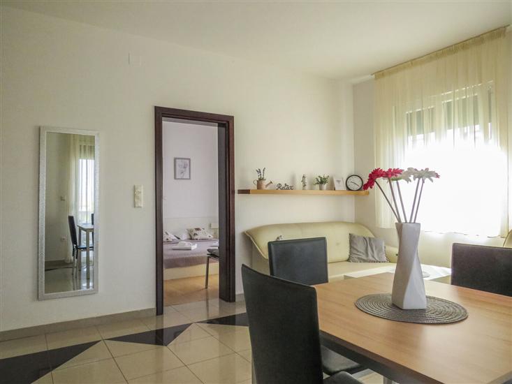 Apartment A4, for 4 persons