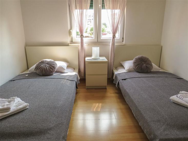 Apartment A4, for 4 persons