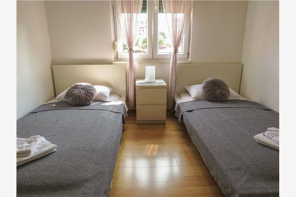 Apartment A4, for 4 persons