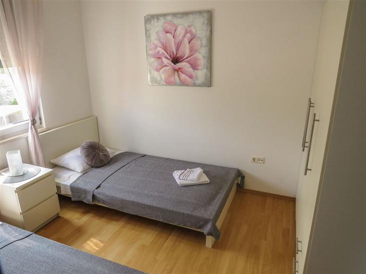 Apartment A4, for 4 persons