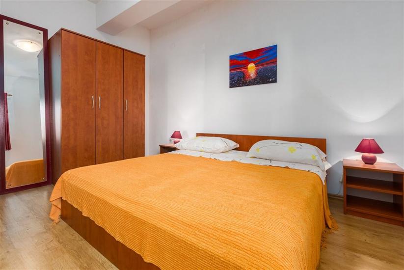 Apartment A1, for 3 persons