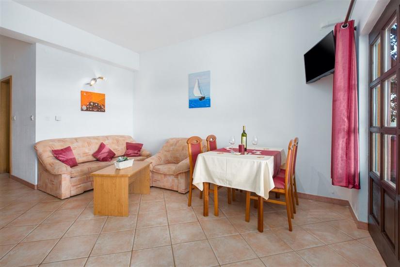 Apartment A1, for 3 persons