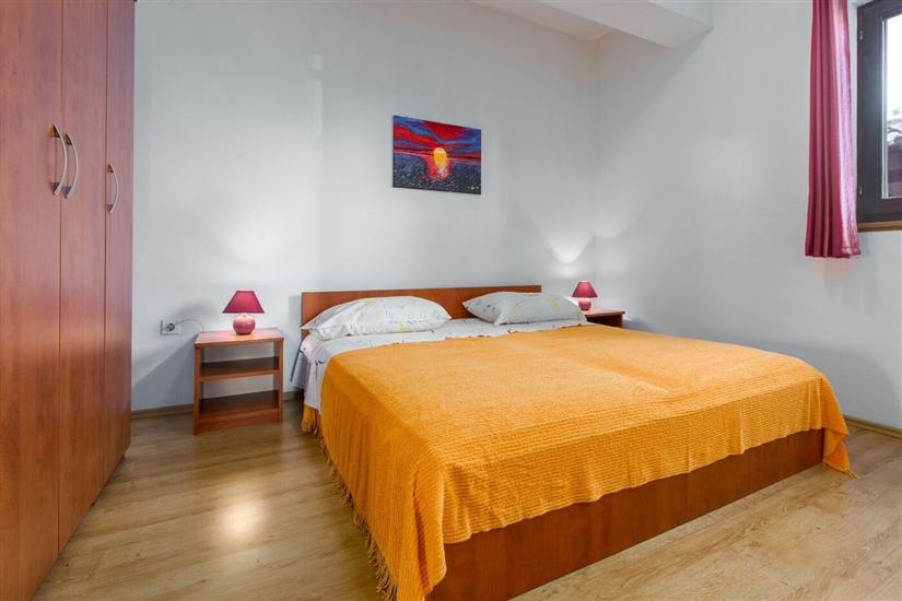 Apartment A1, for 3 persons