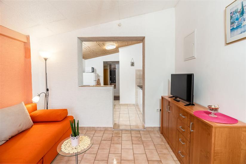 Apartment A2, for 4 persons