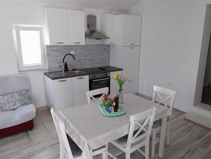 Apartment A2, for 4 persons
