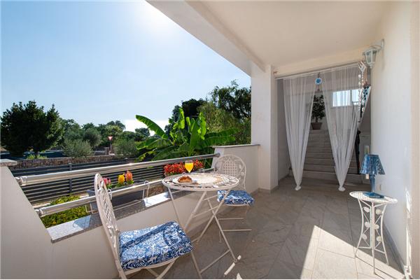 House K1, for 8 persons