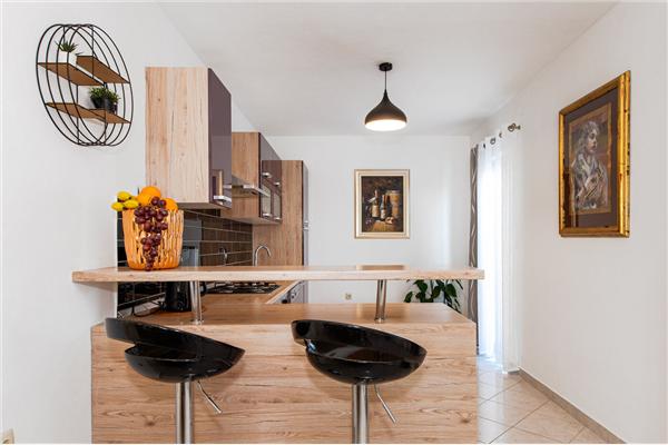 House K1, for 8 persons