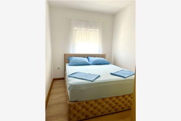 Apartment A4, for 4 persons