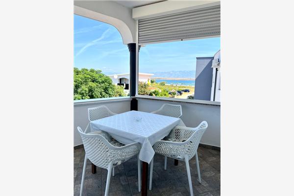 Apartment A4, for 4 persons