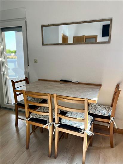Apartment A5, for 4 persons
