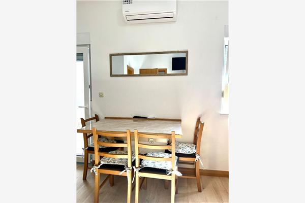 Apartment A5, for 4 persons