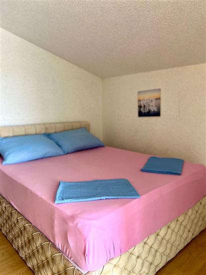 Apartment A6, for 6 persons