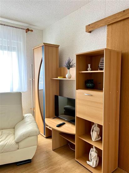 Apartment A6, for 6 persons