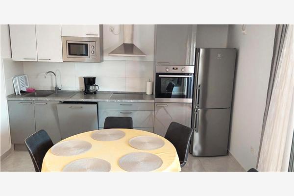 Apartment A1, for 4 persons